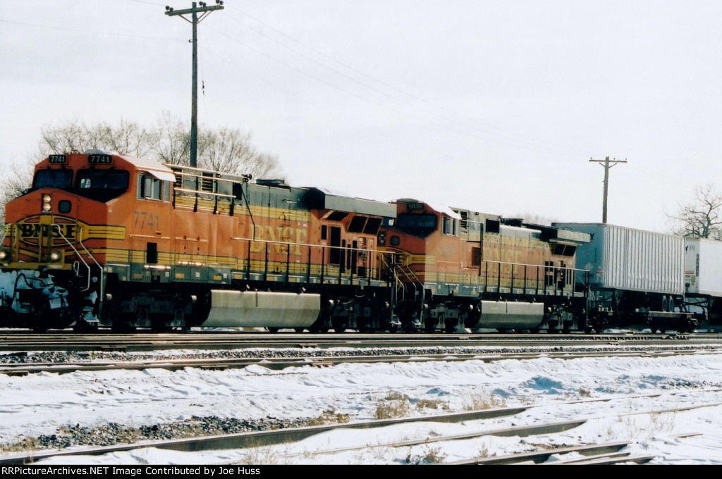 BNSF 7741 West